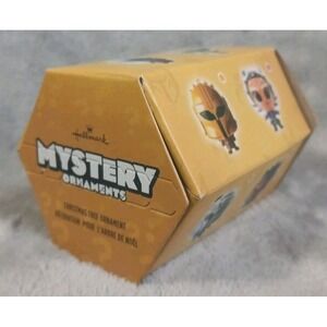 2025 Hallmark Star Wars The Mandalorian Mystery Ornament Surprise Capsule Figure